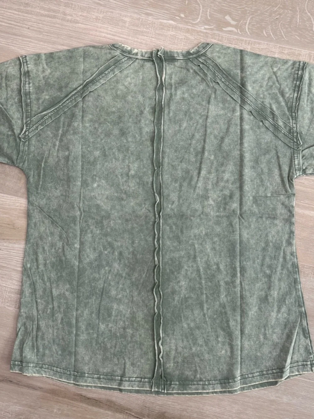 Zenana Washed Olive Green Pocket Tee | Vintage Mineral Wash Relaxed Fit Top NEW - Picture 2 of 3
